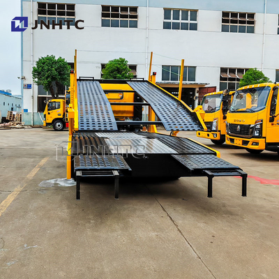 HOWO Light Towing 2 Double Deck Flatbed Road Rescue Wrecker Tow Truck