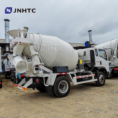 Hot Sale HOWO 5 Cubic Meters Concrete Mixer Truck Mixer Truck Concret/Concrete Machinery