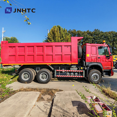 Sinotruk Tipper Trucks 6x4 10 Wheeler 30Ton Euro 3 Emission Standard Dump Truck