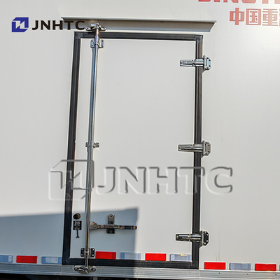 New HOWO Refrigerator Truck 4x2 Light Food Truck Refrigerator Trucks