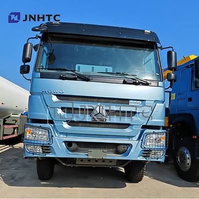 Sinotruk Howo Cargo Truck 8x4 25 Tons  380hp Fence cargo truck Cheap And Fine