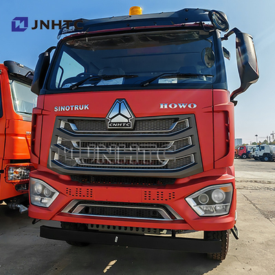 Howo NX Oil Tanker Trucks 8X4 400HP 30000 liters Fuel Transport Fuel Tanker Trucks