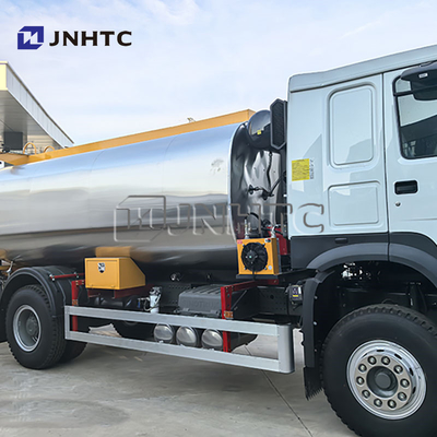 New Sinotruk Howo 6 Wheel Fuel Tank Truck 10000 Liters Oil Tanker With Profession Customize