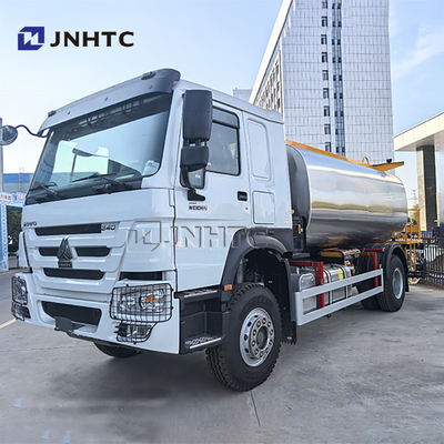 New Sinotruk Howo 6 Wheel Fuel Tank Truck 10000 Liters Oil Tanker With Profession Customize