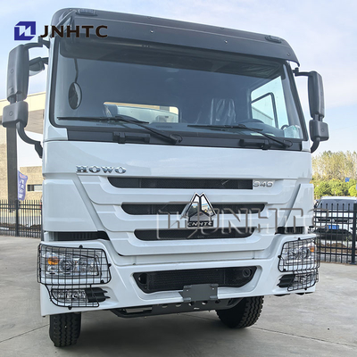 HOWO 4X2 Road Construction Trailer Asphalt Distributor Truck With Spray Bar For Asphalt Priming