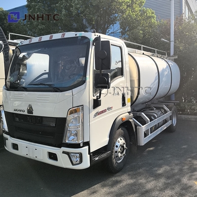 HOWO 8cbm Fuel Tanker Truck Light Duty Oil Tank Truck Mobile Refueling Truck Aluminum Fuel Tanks For Sale