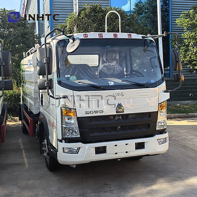 HOWO Mini 3000L Water Truck With Fog Cannon Multi Functional Dust Suppression Truck For Mining