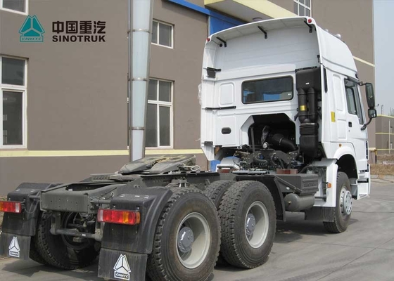 SINOTRUK HOWO 6X4 371HP Prime Mover Truck Tractor Head Truck With 2 Bunkers