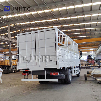 Sinotruk Howo Nx Fence 8Ton Cargo Truck with Full Cargo Trailer