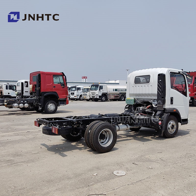 Sinotruck Howo 4x2 5 Ton 8 Ton Light Cargo / Dump Truck Chassis Diesel Fuel Euro 2 Emission Left Steering