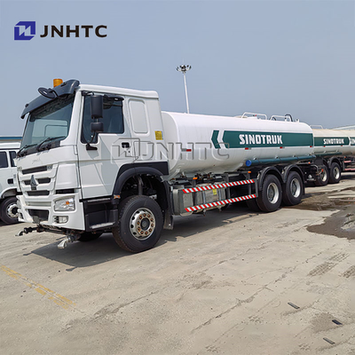HOWO 6X4 300HP 10000L Watering Truck For Landscaping Road Moisture Retention