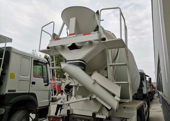Sinotruk Howo 6x4 10 Wheels Concrete Agitator Truck Diesel Engine 10CBM Capacity