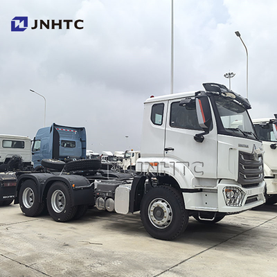 China Sinotruck Hohan New 371hp 420hp 10 Wheeler 4X2 6X4 Tractor Truck Head Diesel Fuel Euro 2 Emission Standard Left for Sale