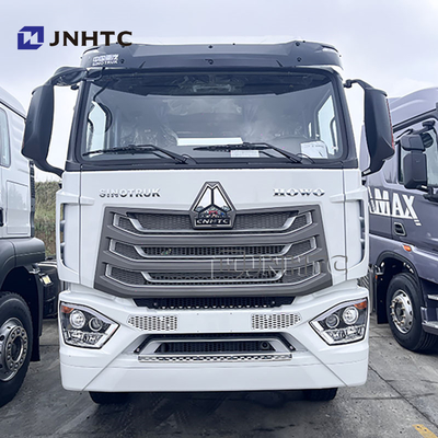 China Sinotruck Hohan New 371hp 420hp 10 Wheeler 4X2 6X4 Tractor Truck Head Diesel Fuel Euro 2 Emission Standard Left for Sale