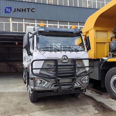 SINOTRUCK HOHAN N7 380hp 8x4 Diesel Manual Transmission Euro 2 Tipper Dump Truck