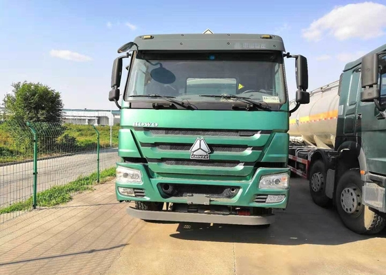 6 * 4 371hp Fuel Tank Truck 21cbm For Hazardous Chemicals Transportation