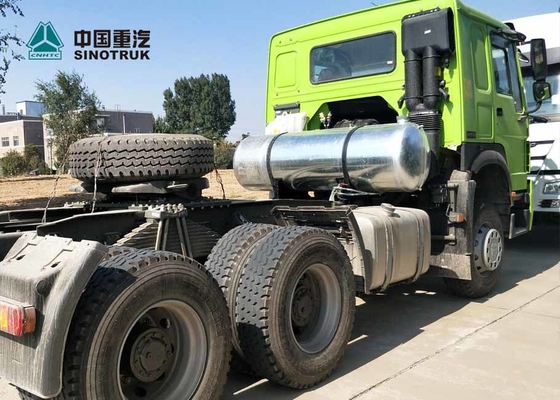 SINOTRUK HOWO 6X4 10 Wheels Tractor Truck