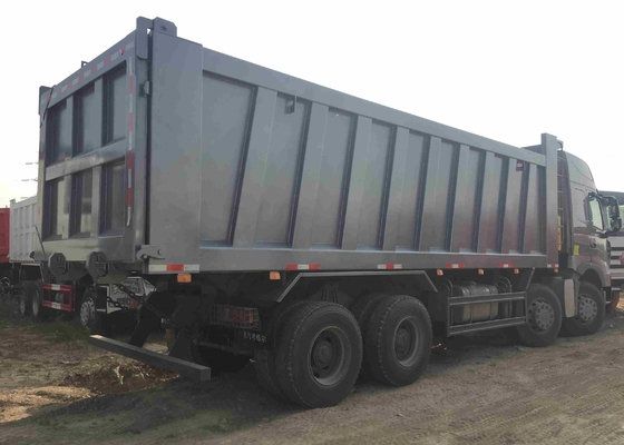 8X4 371HP 60 Ton Heavy Spec Dump Truck With 12 Tires , 1 Year Warranty
