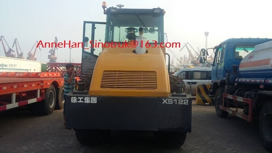 MAFAL Road Maintenance Machinery Single Drum Roller XS122 High Efficiency