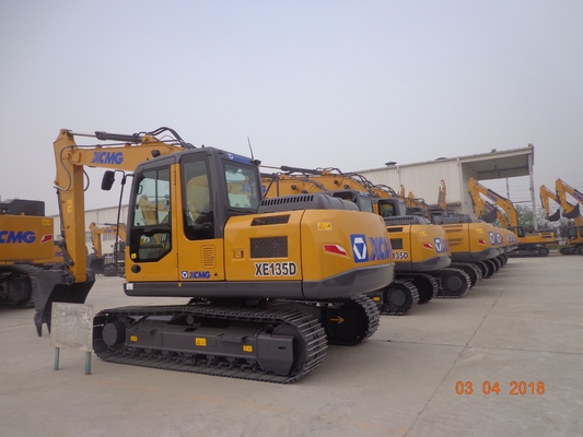 XE215C 21.5 Ton Crawler Mounted Hydraulic Excavator Machine With Hydraulic Parts