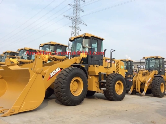 LW300KN XCMG Compact Wheel Loader 1.8 M³ Bucket And 10 T Operate Weight