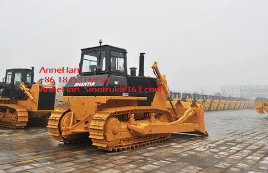Yellow Color Shantui SD32 Small Bulldozer Equipment With Cummins Engine