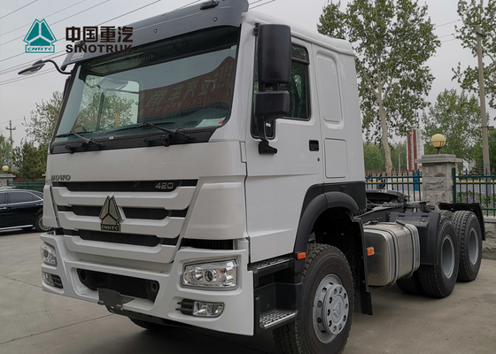 SINOTRUK Howo 6x4 Prime Mover Tractor Truck 371 and 420hp for Your Requests
