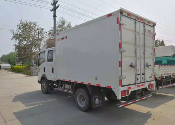 Diesel Cargo Light Duty Commercial Trucks , Light Duty Box Trucks 20 Cbm
