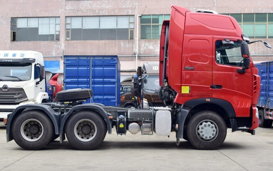 336 HP Prime Mover Truck , Tractor Head Truck Unloading And Transport Ore
