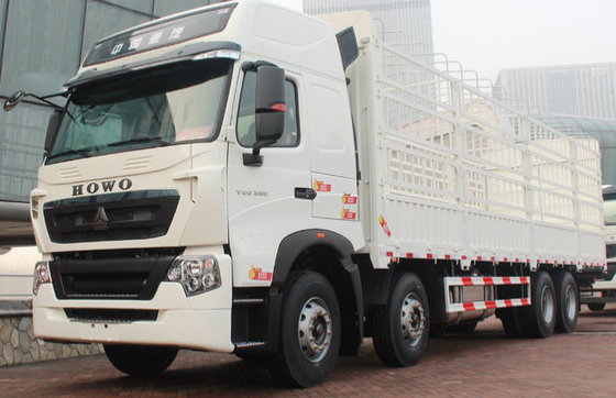 ZZ1317M4661V SINOTRUK HOWO Cargo Delivery Truck 8X4 371hp For Harsh Environment