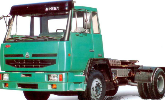 Diesel SINOTRUK STEYR Euro Truck Heavy Cargo 4X2 6 Wheel For 20T Capacity