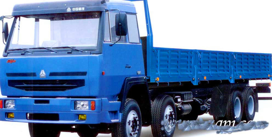 ZZ1316M4669V SINOTRUK STEYR Heavy Duty Cargo Truck 8X4 Green Red And Blue Color