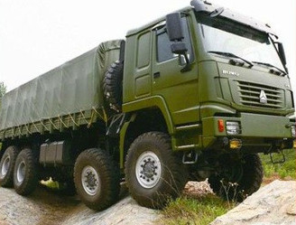Euro 3 Standard SINOTRUK Commercial Heavy Trucks 8 x 8 All Wheel Drive