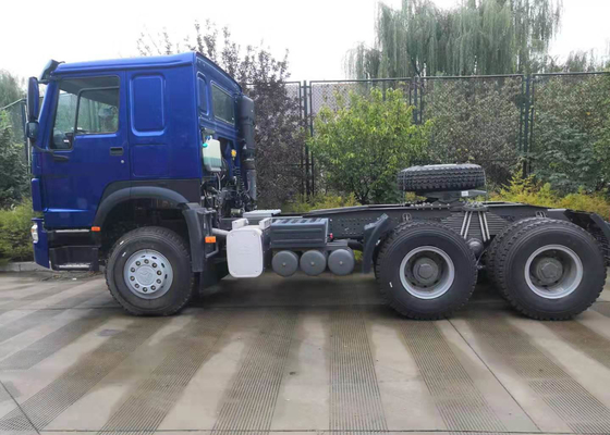 Blue Color 371 HP HOWO Tractor Head Truck Semi Truck Mover For Tansport