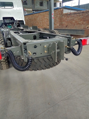 SINOTRUK HOWO Dropside Cargo Commercial Vehicle Truck Chassis LHD 6X4 371HP