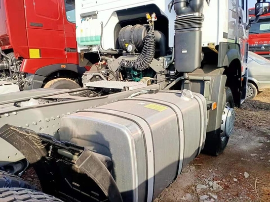 ISO Passed HOWO Tractor Truck 336HP 375HP 30 Tons 50 Tons 100 Tons 25hp