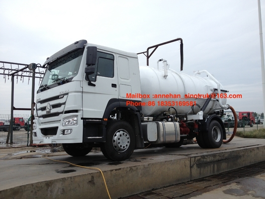 SINOTRUK HOWO Sewage Suction Truck 10000L-15000L 4X2 6 Wheels Liquid Waste Trucks