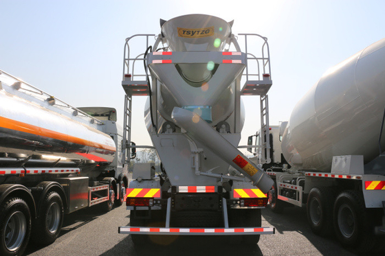 371hp White Color Howo 6x4 Howo Concrete Agitator Truck High Operating Efficiency