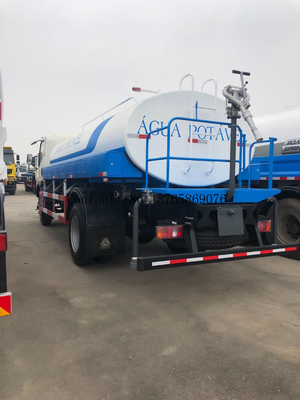 Manual 10000L 4x2 Water Tank Truck With Front Rear Sprinkler