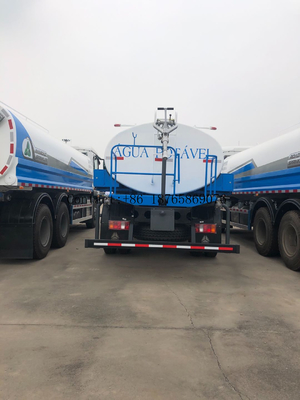 Manual 10000L 4x2 Water Tank Truck With Front Rear Sprinkler