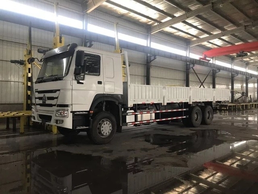 White SINOTRUK HOWO 6X4 Heavy Cargo Truck Euro II Emission Standard