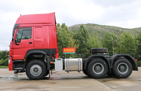 Red Sinotruk Howo 6x4 Semi Prime Mover Truck 10 Wheeler Tractor Truck