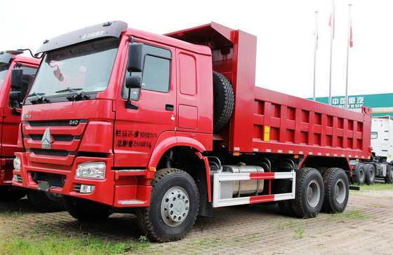 ZZ3317N3647B 12 Yard Three Axles Heavy Duty Dump Truck For Road Building