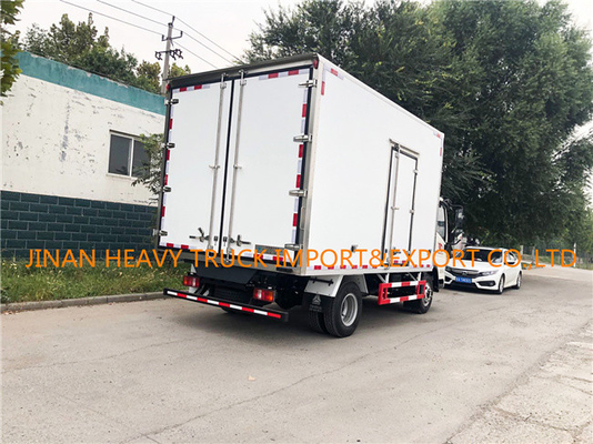 SINOTRUK HOWO 4x2 Light Duty Commercial Trucks Electric Cargo