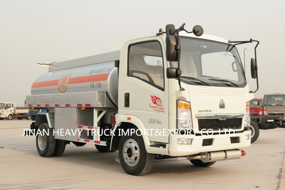 Sinotruk Howo 4x2 RHD LHD Oil Tank Truck 5000 Liters 5m3 3 Tons