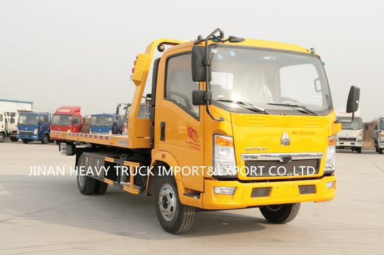 SINOTRUK HOWO Light Duty Flatbed Wrecker Truck 4x2 6 Wheels