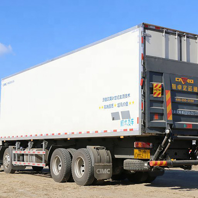 Sinotruk HOWO 45cbm Freezer Refrigerator 8x4 Refrigerated Truck 20 Ton Refrigerating Heavy Truck