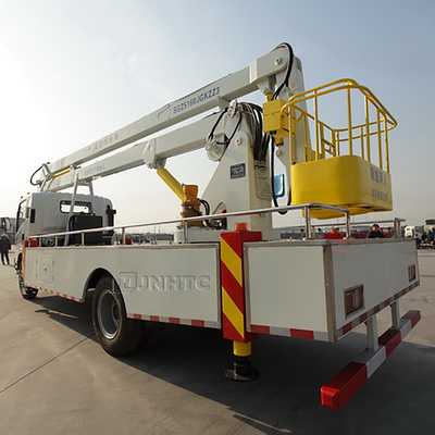 18m 20m Euro 4 Light Aerial Platform Trucks Hydraulic Mounted