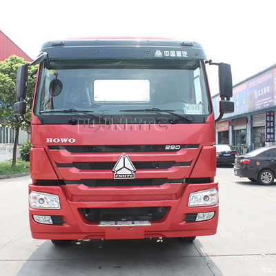 Sinotruk Howo 400L Tanker Diesel Tractor Truck 4x2 102km/h
