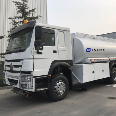 Sinotruk HOWO 371hp Oil Fuel Tanker Trailer Euro2 Euro3 25000L 6x4